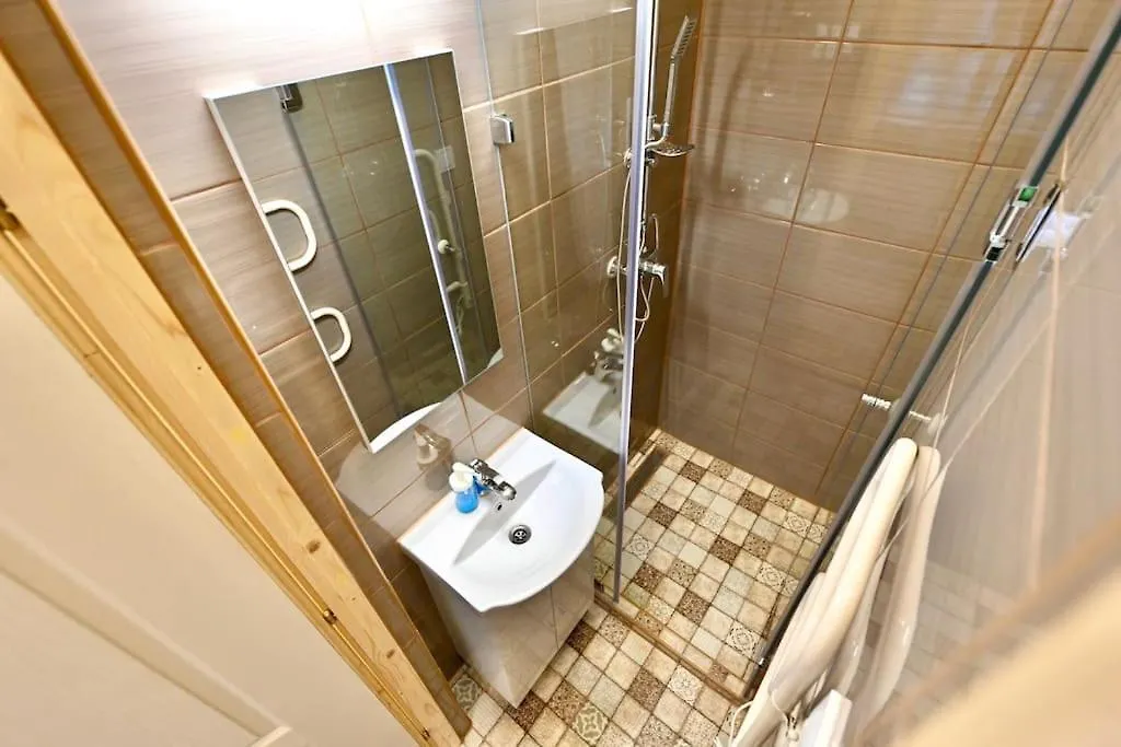 Cute Gallery Flat In Kiraly Street Budapeszt Apartament